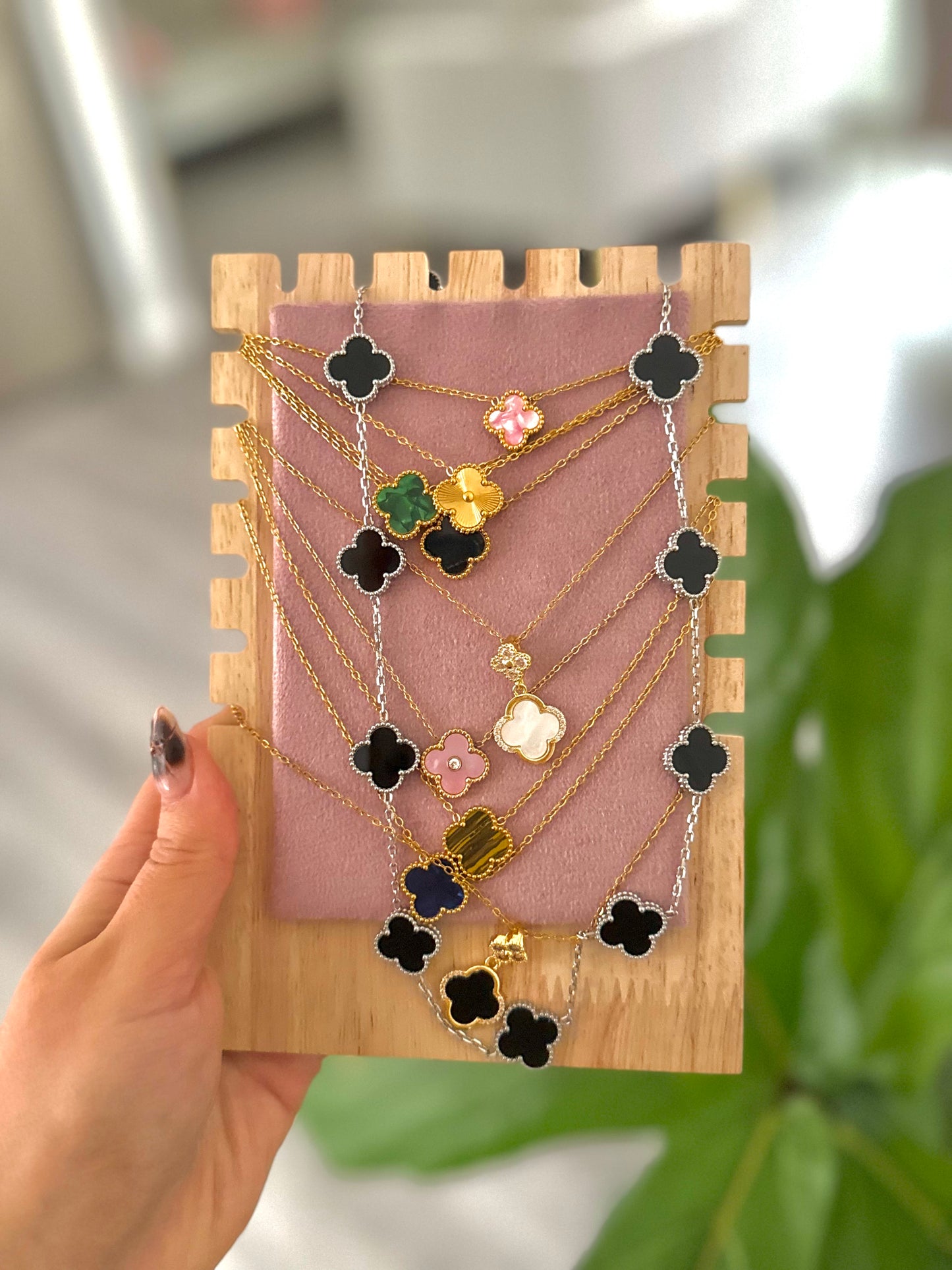 Black and Silver Clover Jewelry Set: Necklace, Earrings, and Bracelet