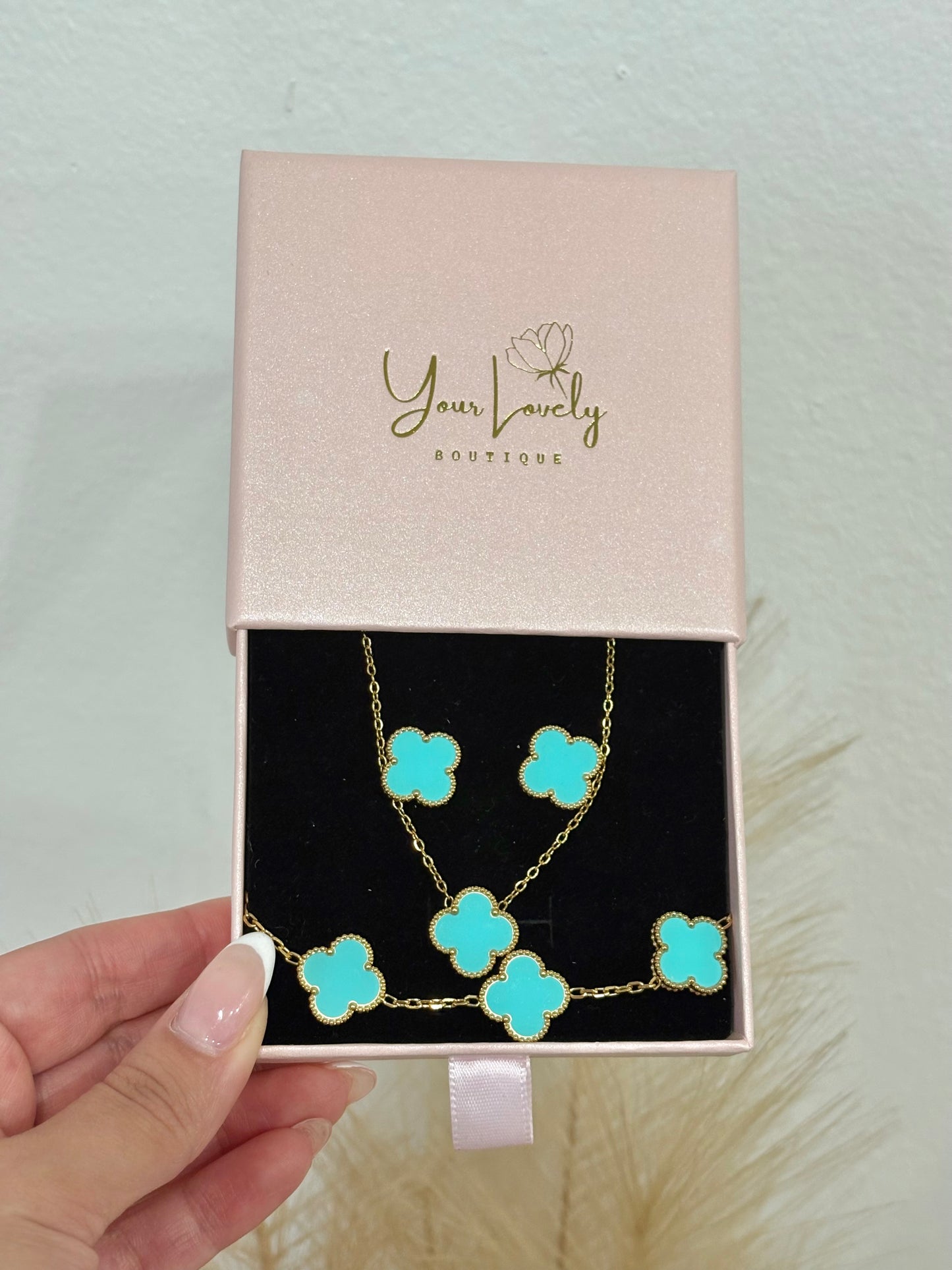 Tiffany Blue Clover Stainless Steel Jewelry Set: Necklace, Earrings, Bracelet