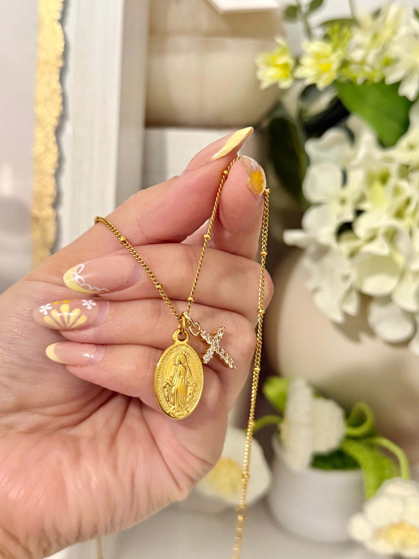 Virgin Mary Necklaces Stainless Steel