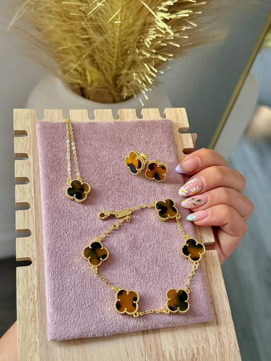 Gold Tiger Eye Clover Set: Necklace, Earrings, & Bracelet with Stamps