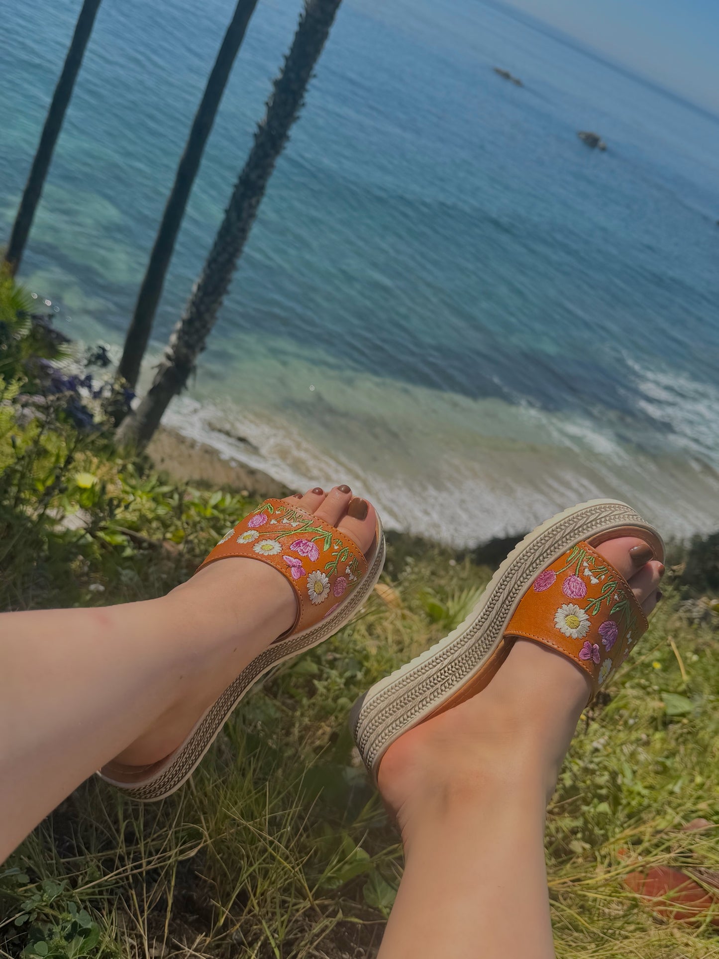 Floral & Butterfly Embroidered Leather Platform Huaraches
