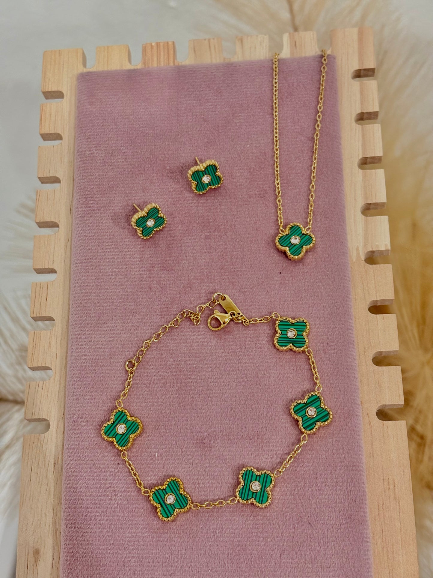 Green Mini Clover Rhinestone Center Stainless Steel Jewelry Set: Necklace, Earrings, Bracelet