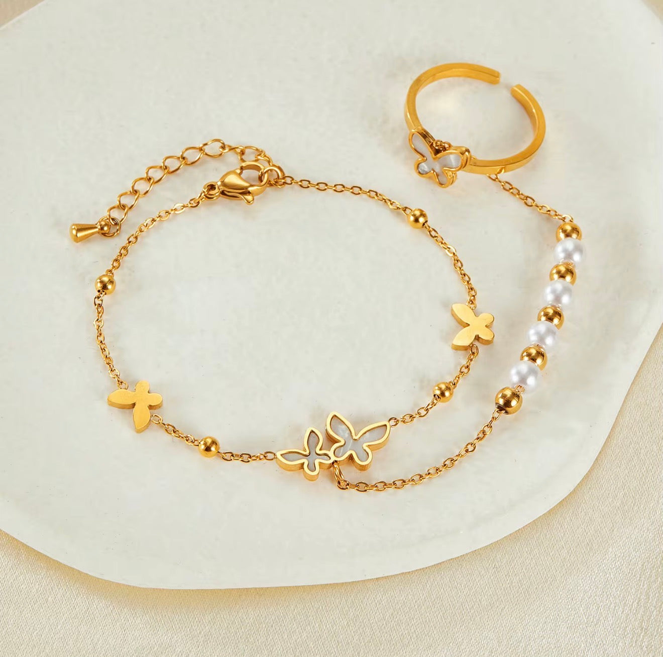 Gold Butterfly Pearl Stainless Steel Hand Chain Bracelet with Adjustable Ring