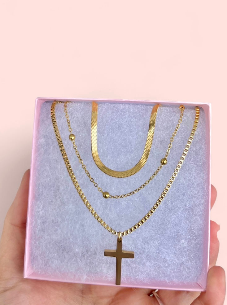 Diosito Necklace Set