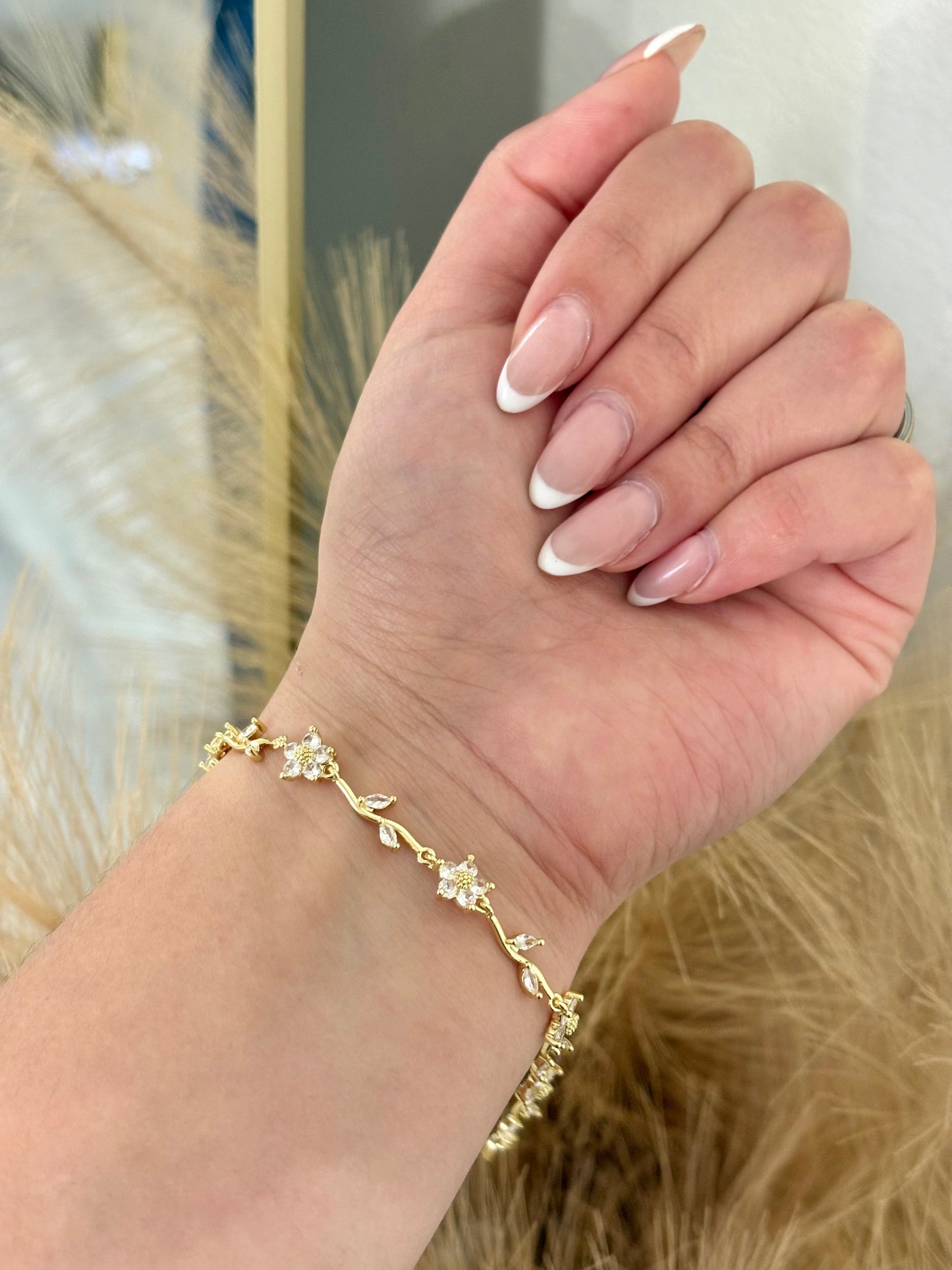 Blooming Garden Floral Bracelets – 18K Gold Plated Stainless Steel