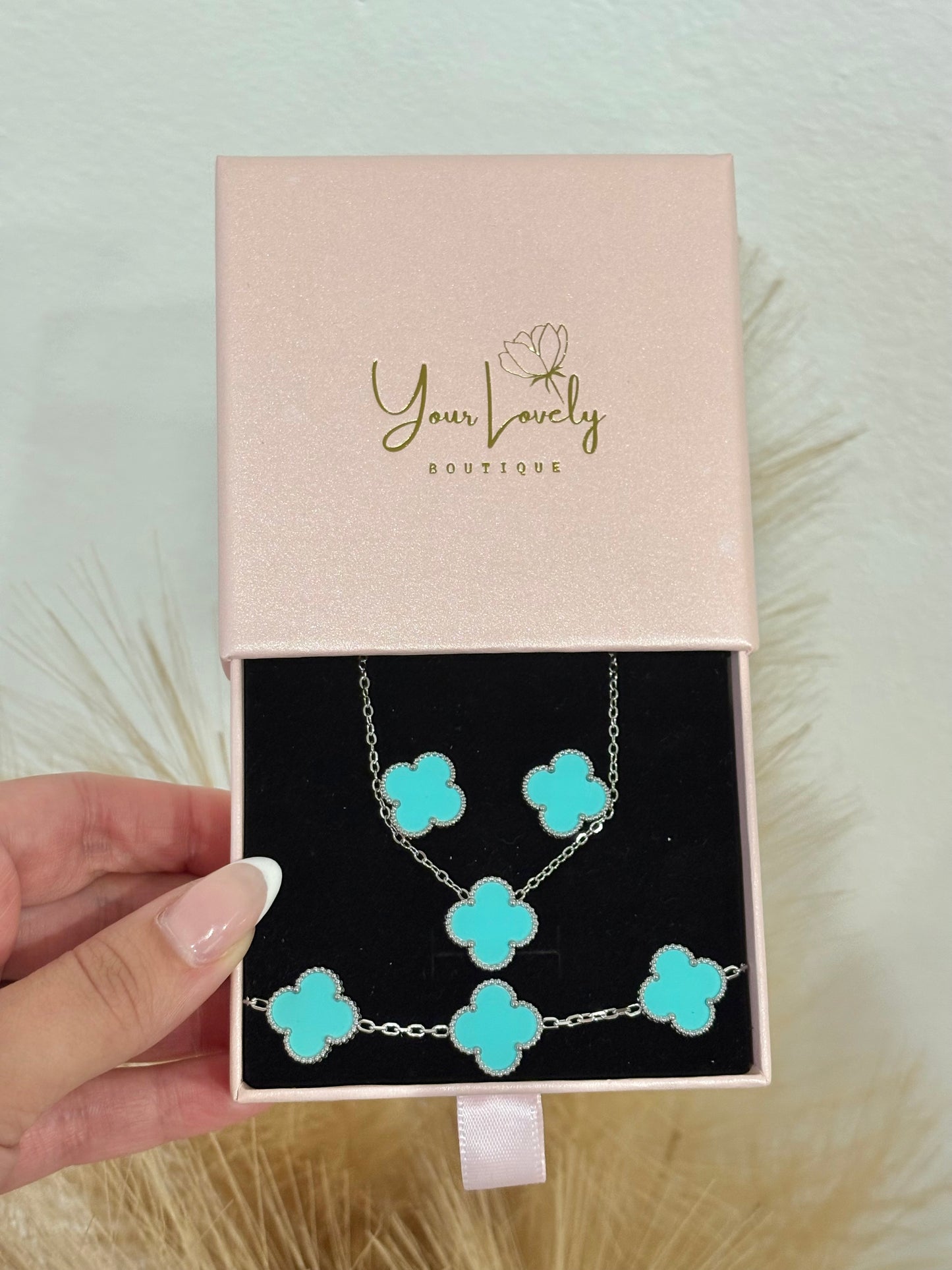 Silver Tiffany Blue Clover Stainless Steel Jewelry Set: Necklace, Earrings, Bracelet