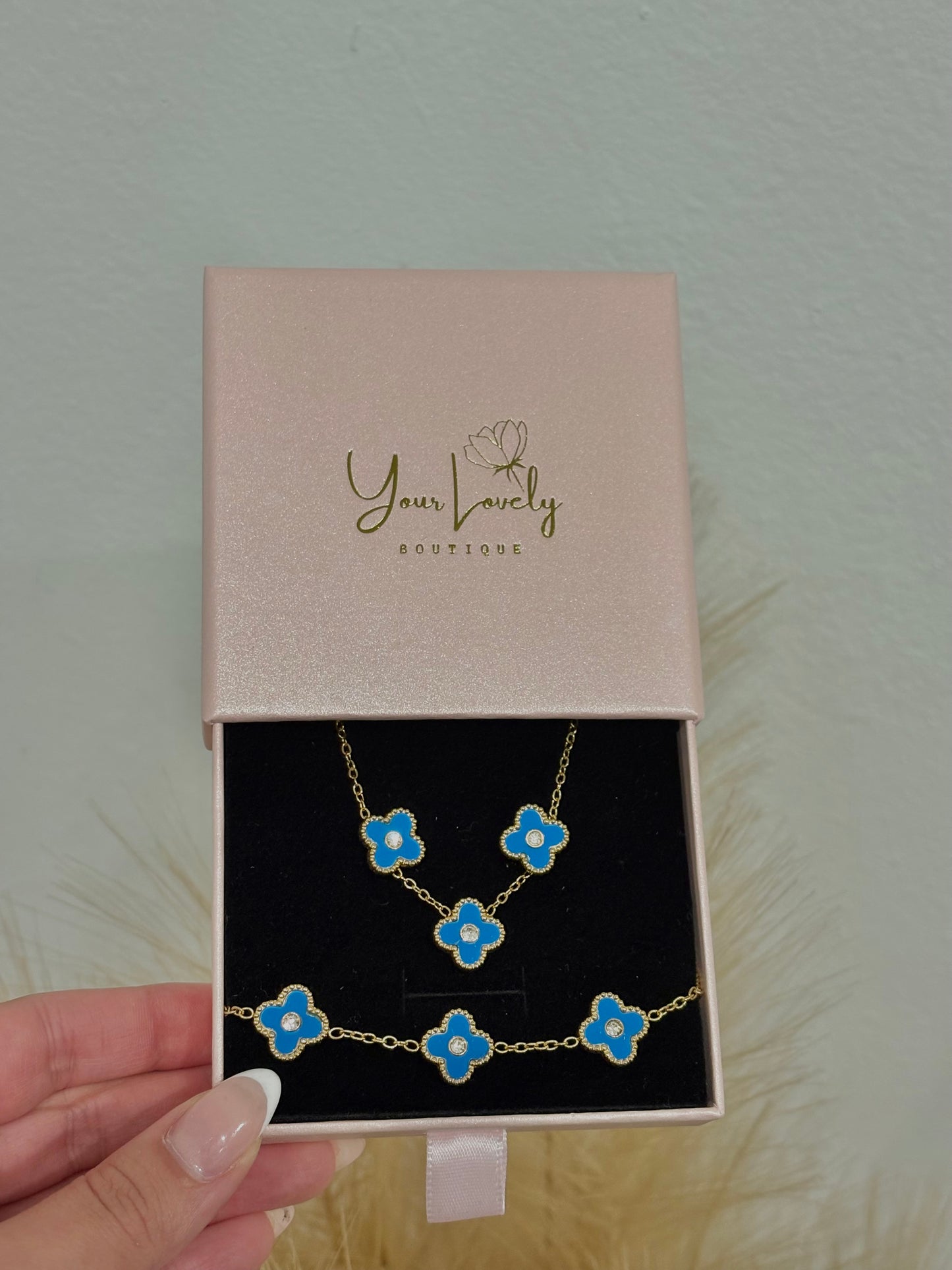 Blue Mini Clover Rhinestone Center Stainless Steel Jewelry Set: Necklace, Earrings, Bracelet