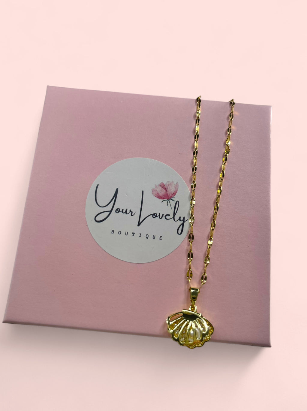 Mar de Amor Seashell Pearl Necklace