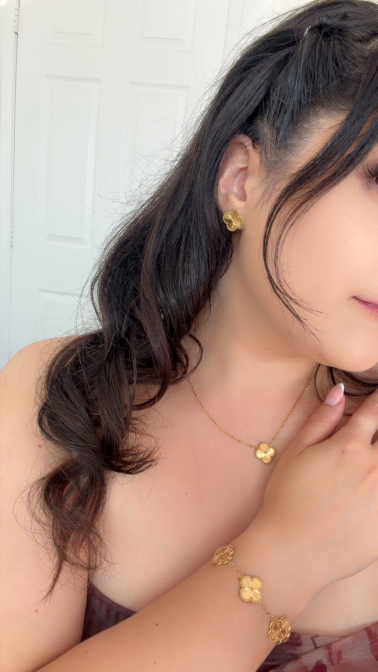 Gold Clover Stainless Steel Jewelry Set: Necklace, Earrings, Bracelet