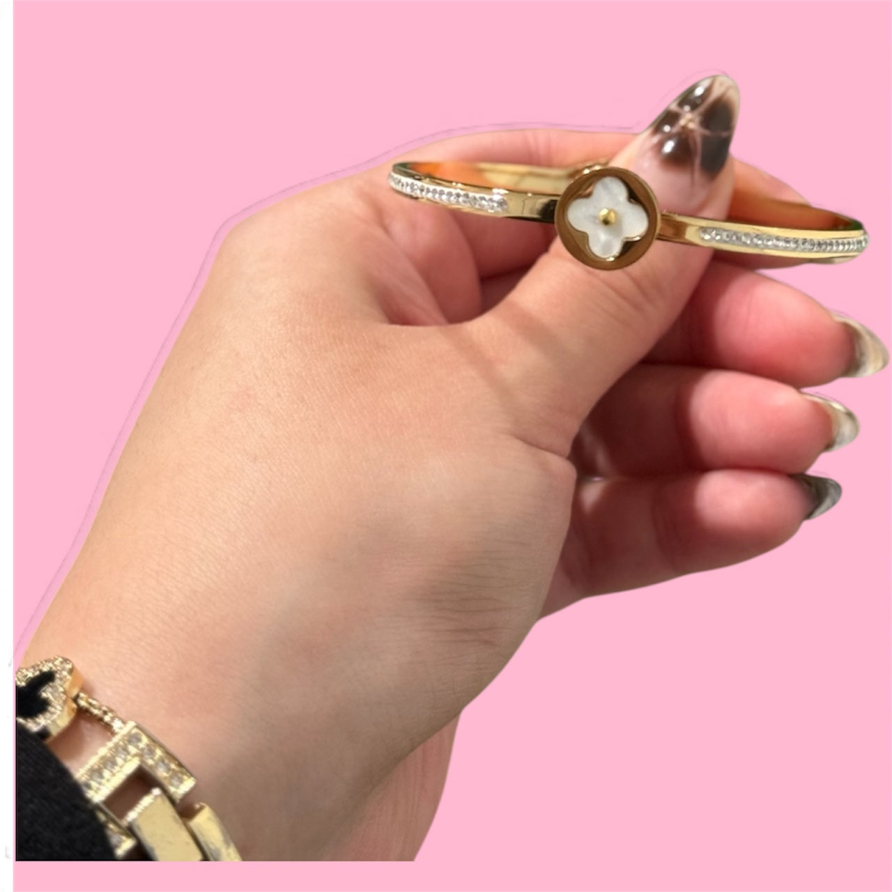 White Clover Rhinestone Bangle Stainless Steel Bracelet