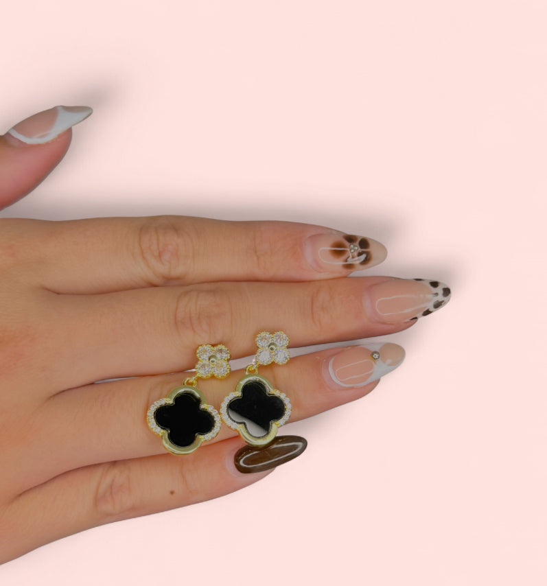 Luxe Clover Zicron Stainless Steel Necklace and Earrings Set: Black and White