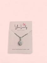 Load image into Gallery viewer, Silver Pink Flower Pendant Necklace
