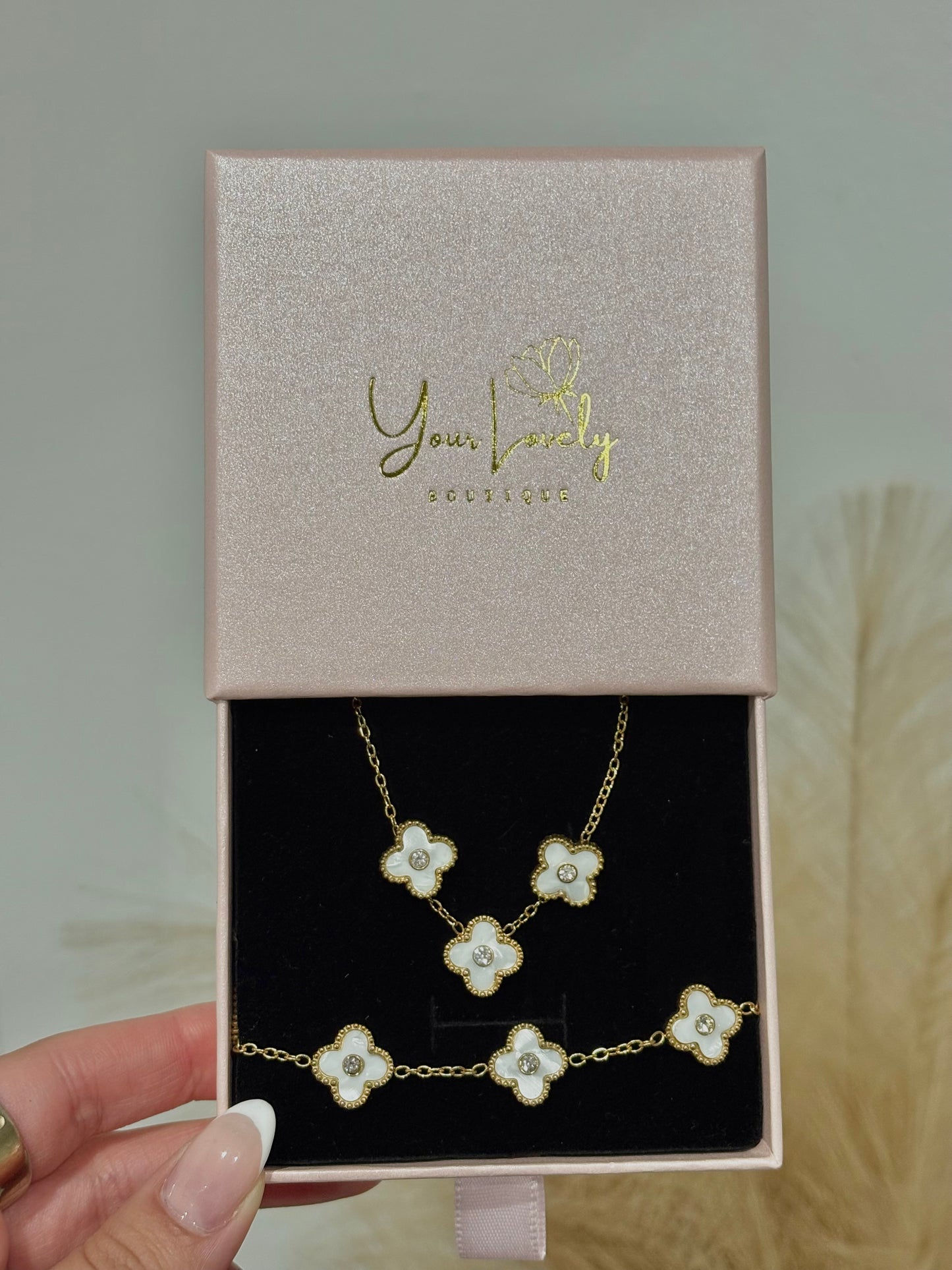 White Mini Clover Rhinestone Center Stainless Steel Jewelry Set: Necklace, Earrings, Bracelet