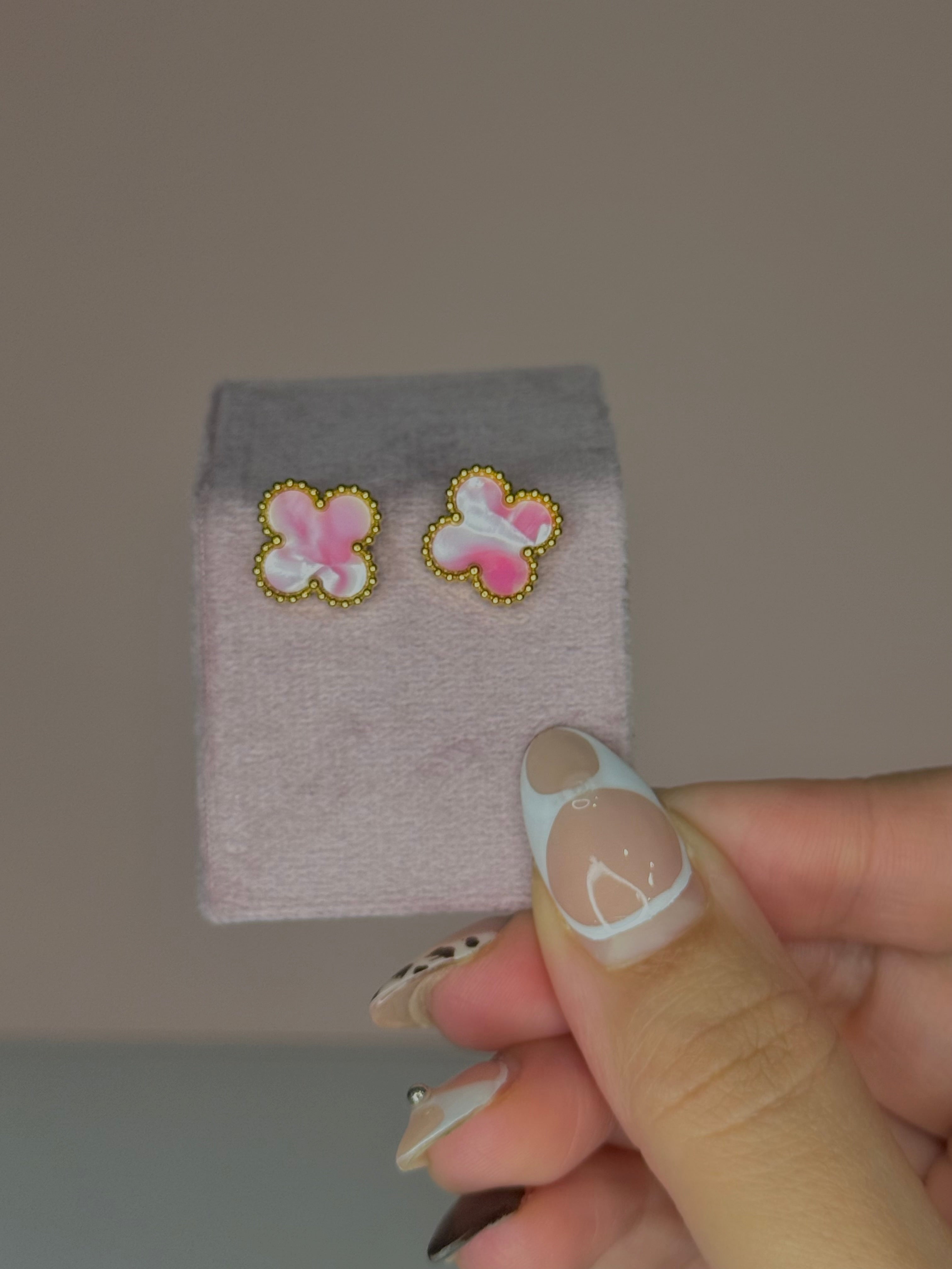 Pink Clover Stainless Steel Jewelry Set: Necklace, Earrings, Bracelet