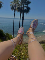 Load image into Gallery viewer, Coquetta Lace Up White Leather Huaraches
