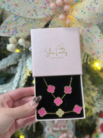 Load image into Gallery viewer, Magenta &amp; Gold Clover Stainless Steel Jewelry Set: Necklace, Earrings, Bracelet
