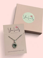 Load image into Gallery viewer, Silver Black Heart Rhinestone Pendant Necklace
