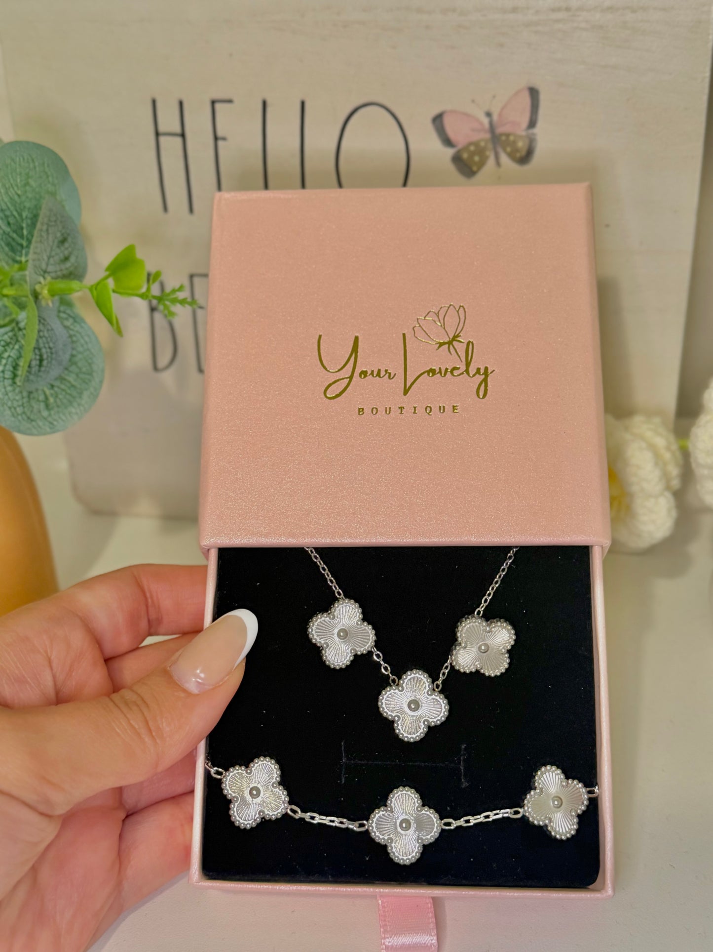 Silver Clover Stainless Steel Jewelry Set: Necklace, Earrings, Bracelet, Ring