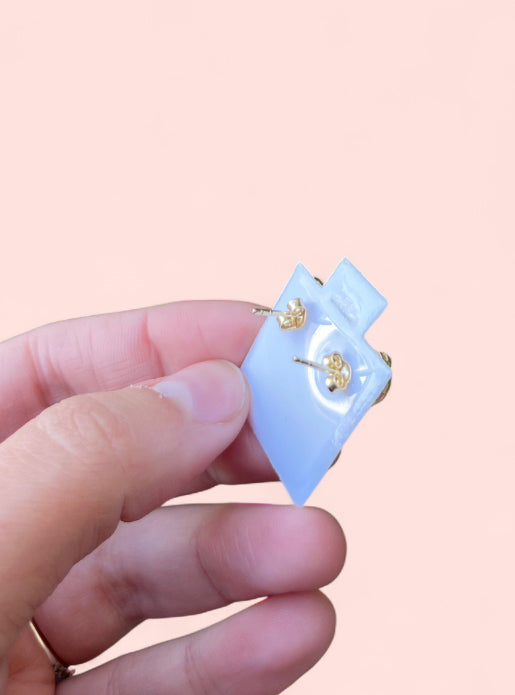 14k Gold Dainty Heart Pearl Earrings