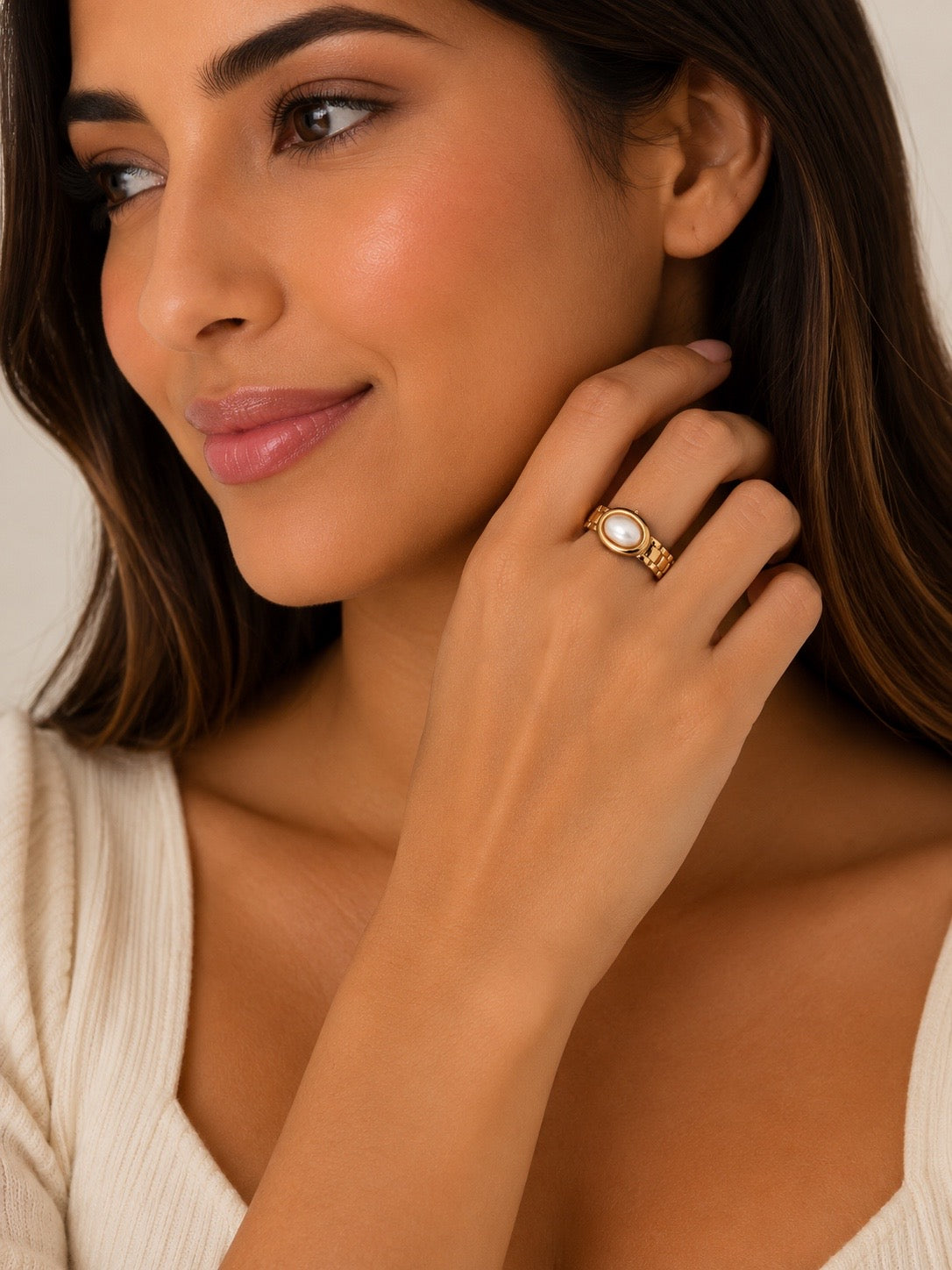 Celeste Oval Pearl Stainless Steel Ring