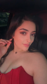 Load image into Gallery viewer, Red &amp; Gold Clover Stainless Steel Jewelry Set: Necklace, Earrings, Bracelet
