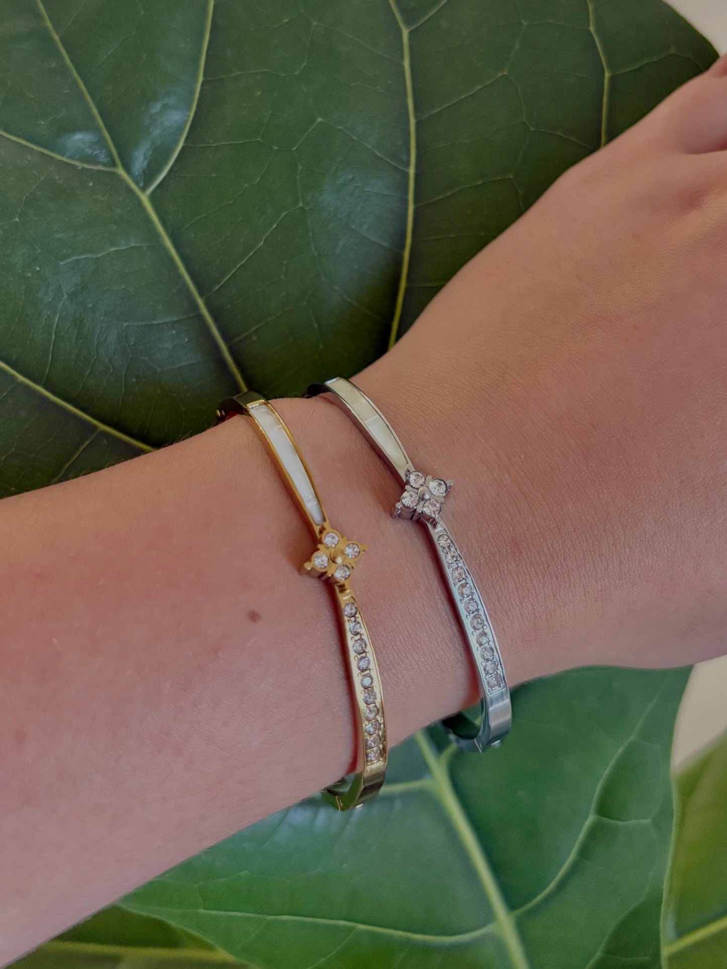 Clover Zirconia Bangle Stainless Steel Bracelet: Gold & Silver