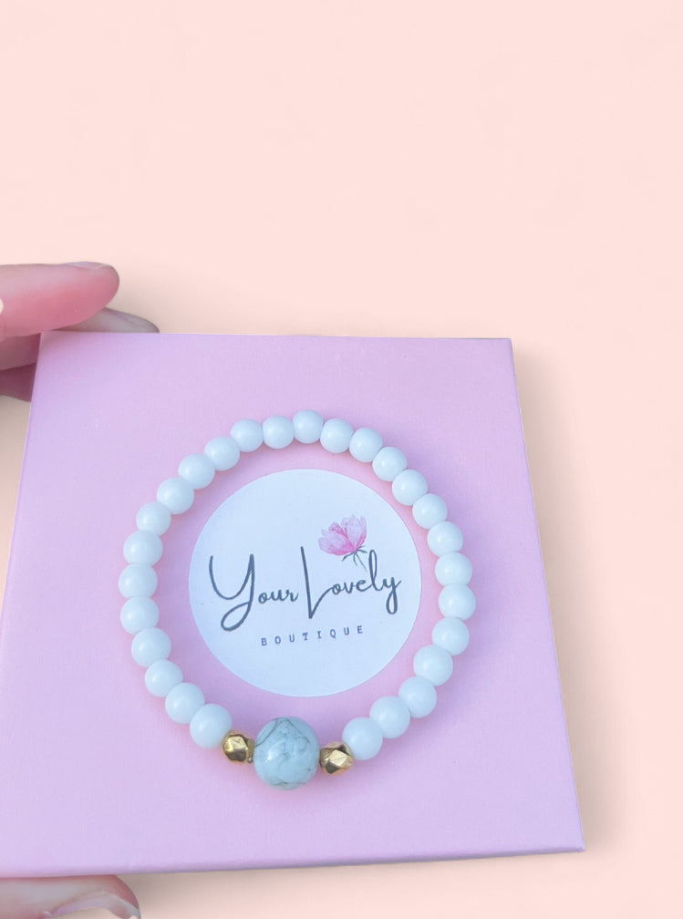 Handmade Bead Bracelets (Charms, Quartz)