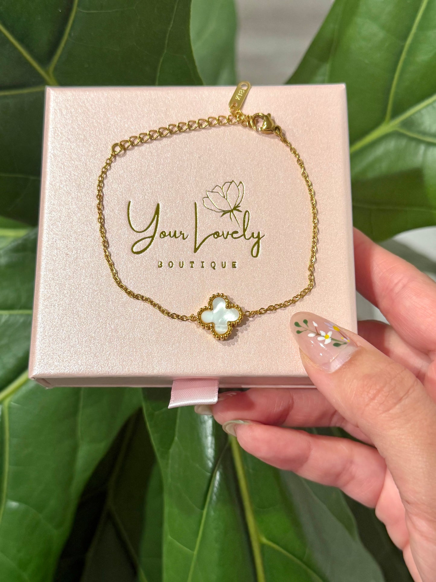 Gold Single White Clover Bracelet Stainless Steel