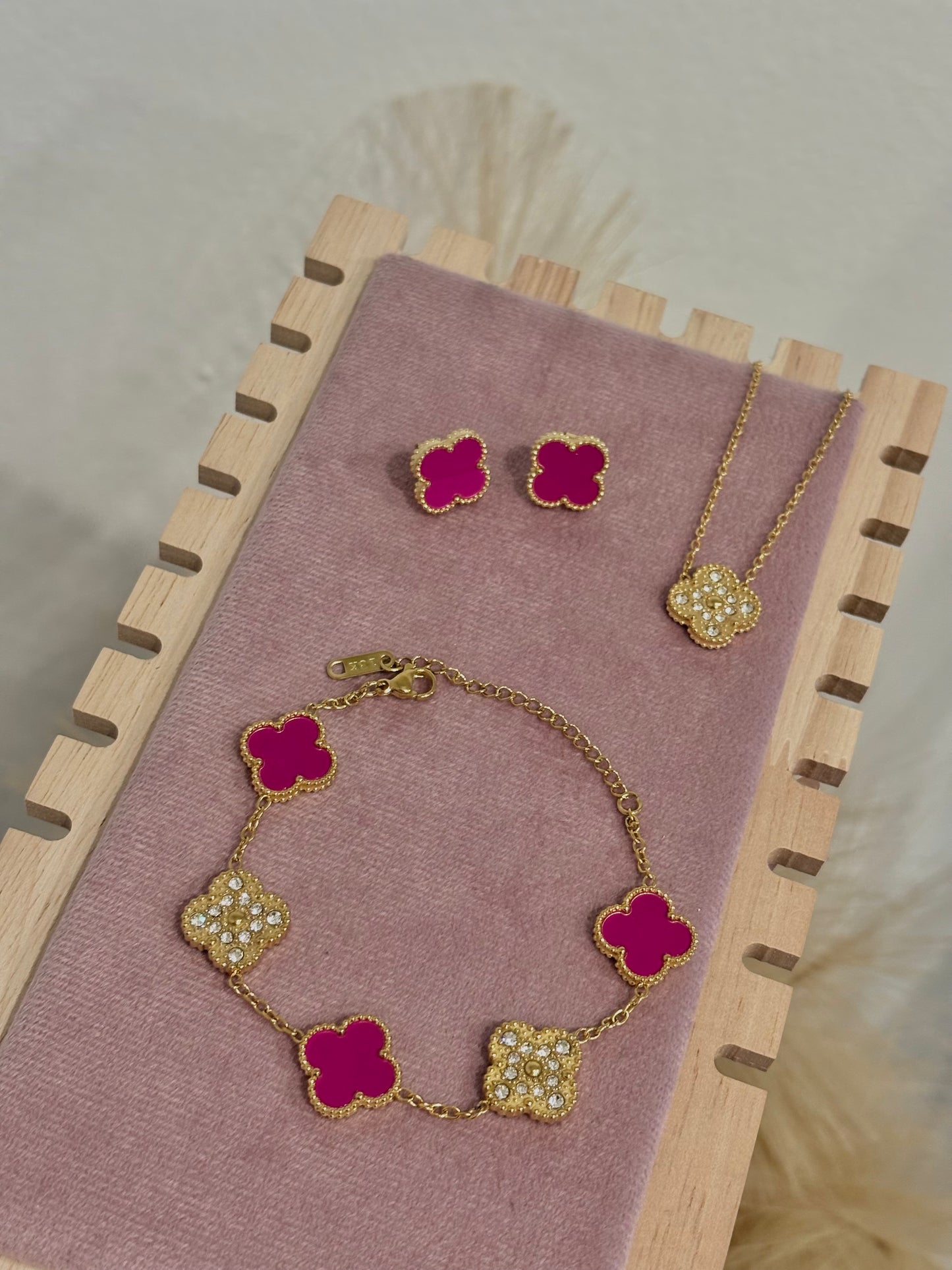 Magenta & Gold Clover Stainless Steel Jewelry Set: Necklace, Earrings, Bracelet