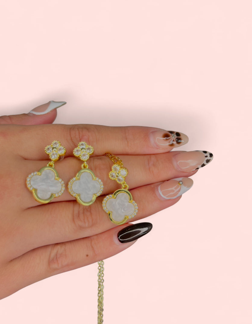 Luxe Clover Zicron Stainless Steel Necklace and Earrings Set: Black and White