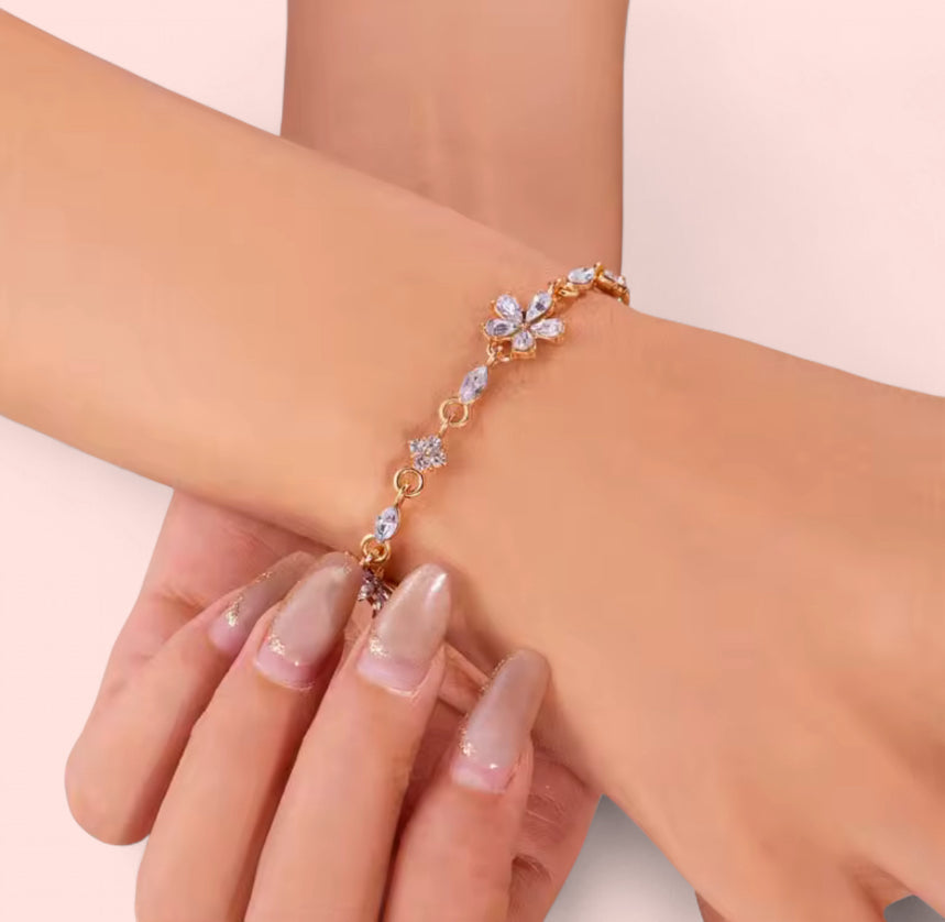 Flower Rhinestone Bracelet 18k Gold Plated