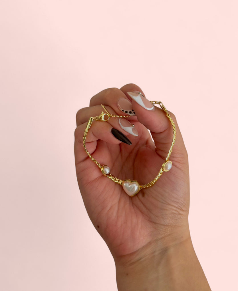 Golden Pearl Heart Stainless Steel Bracelet