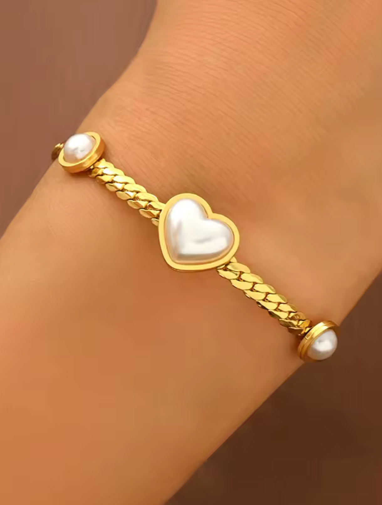 Golden Pearl Heart Stainless Steel Bracelet