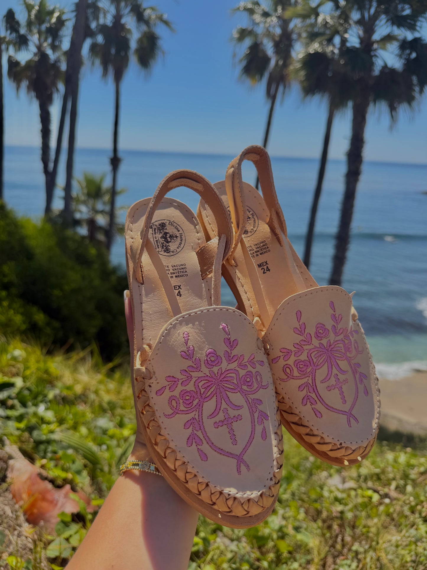 Pink Cross Lace Up Natural Leather Huaraches