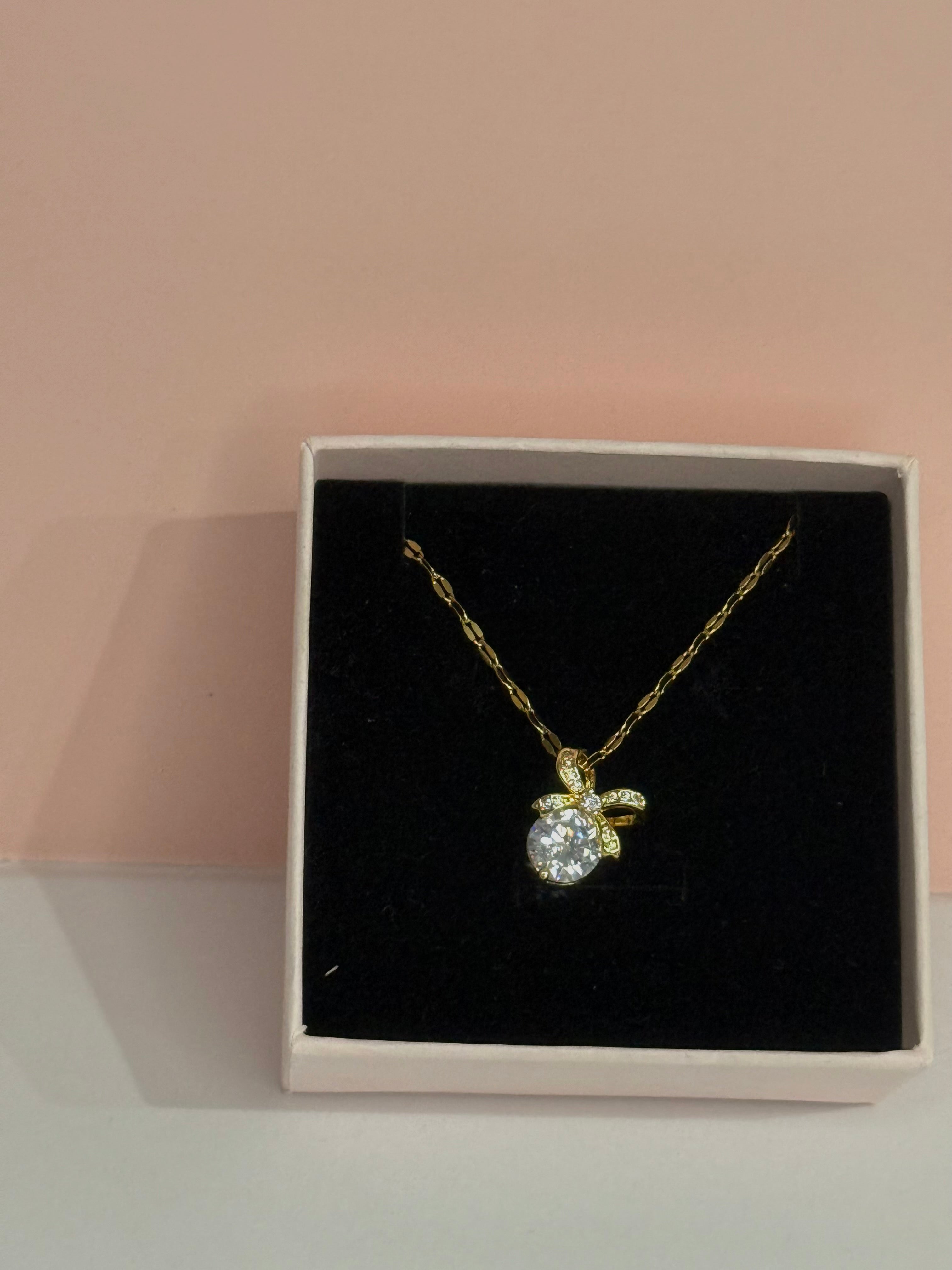 18k Gold Plated Bow Stainless Steel Necklace