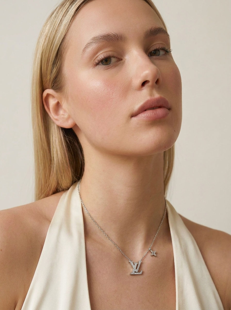 Lucky Silver Necklace
