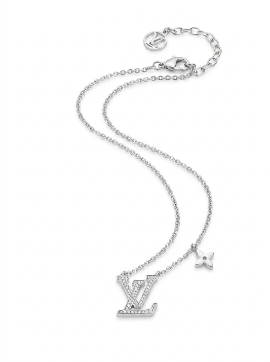 Lucky Silver necklace