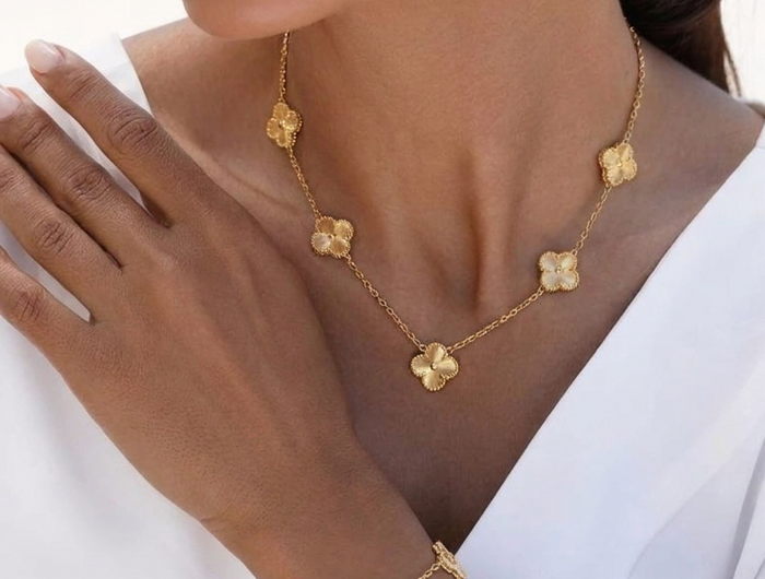 <p><strong>A Clover for Every Mood.</strong></p>