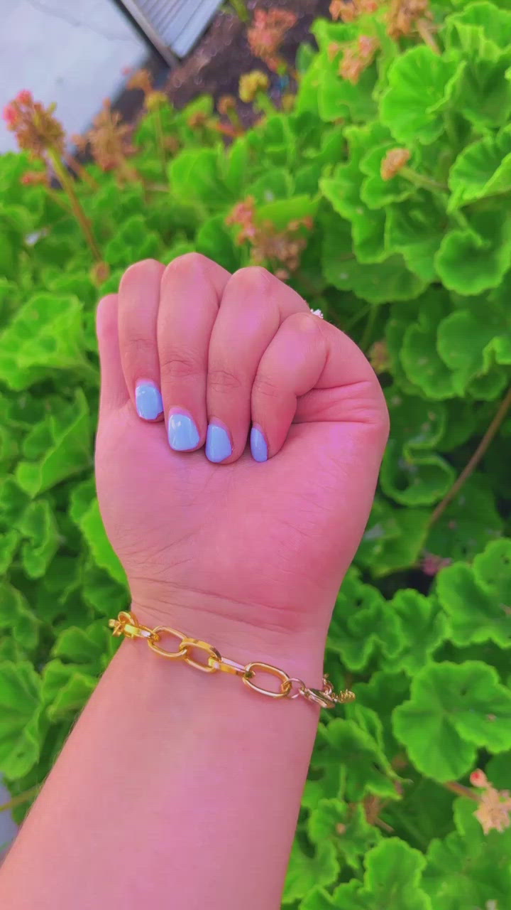 Gold Bracket Chain Bracelet